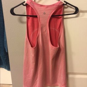 Lululemon high neck (rare) hot pink swiftly tech